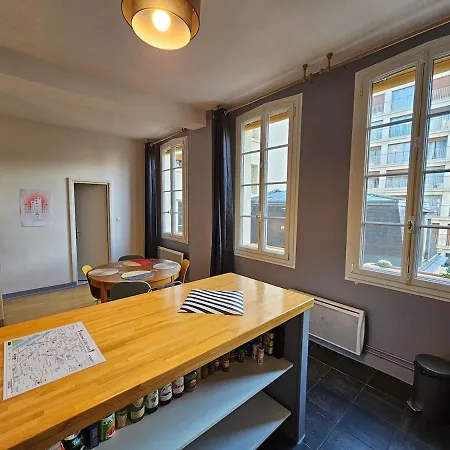A Modern Appartment, Bright And Calm-3
